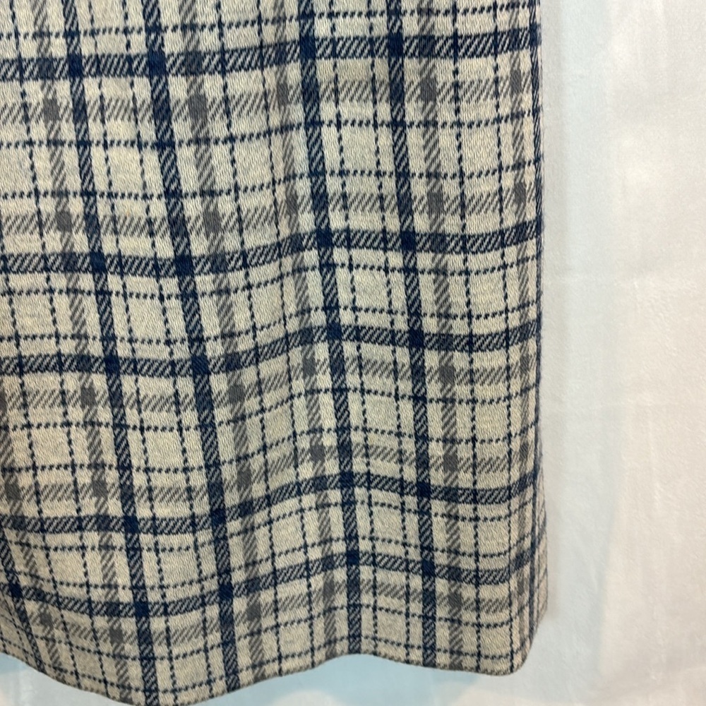 Bleyle Women's plaid 100% Wool 1960's Vintage pencil skirt dark academia size 6 - Picture 3 of 8